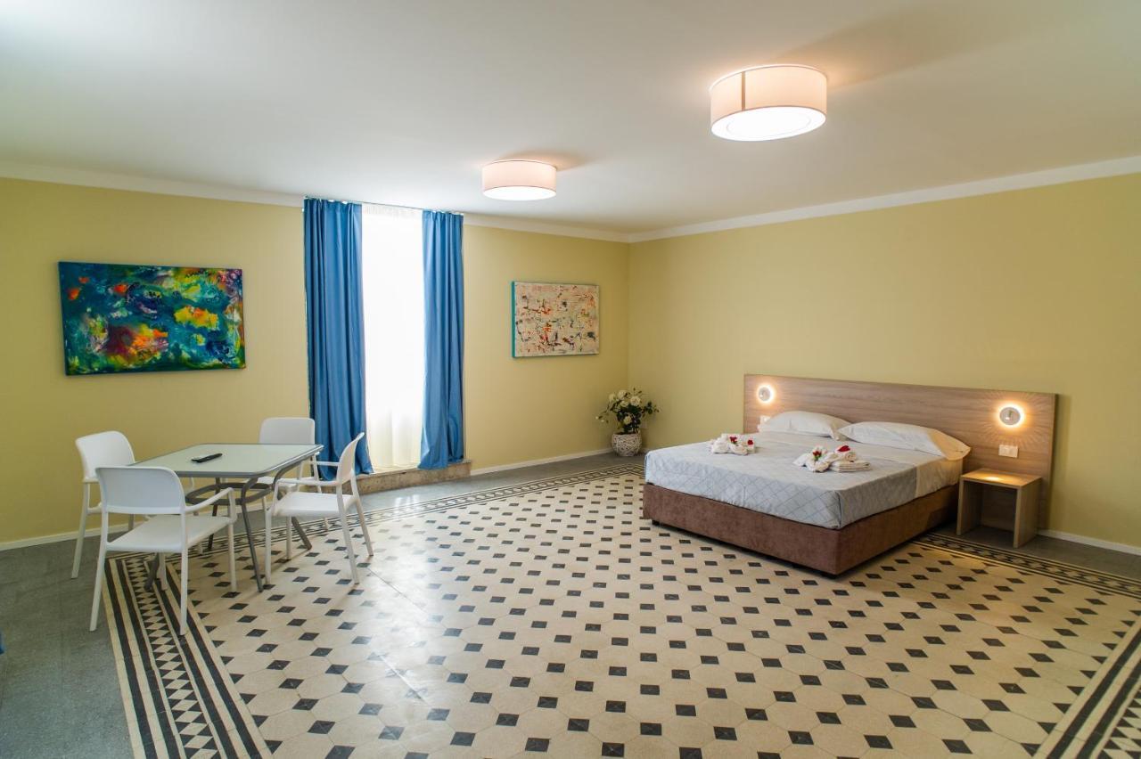 Historico Loft & Rooms Palazzo Adragna XIX トラーパニ エクステリア 写真