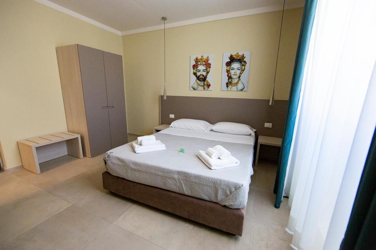 Historico Loft & Rooms Palazzo Adragna XIX トラーパニ 部屋 写真